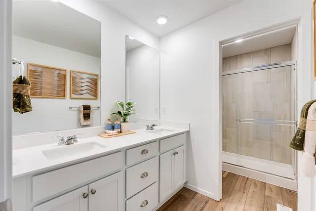 $374,950 | 24822 East Coopers Hawk Lane, Liberty Lake, WA 99019