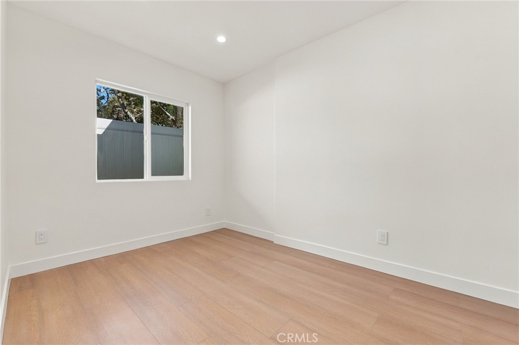 10902 Big Tujunga Canyon Road Tujunga, CA 91042 - Photo 17 of 22 Gallery Image 17