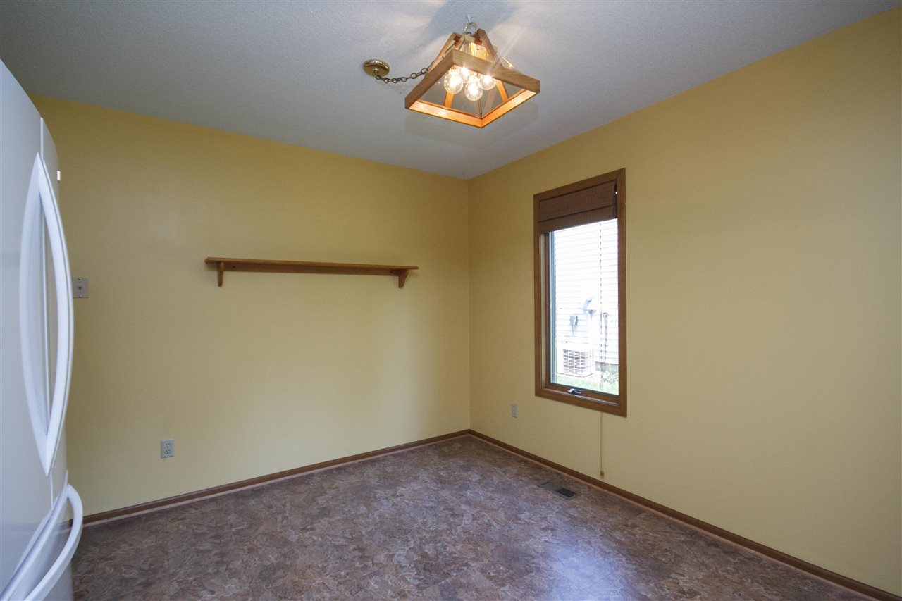 9713 Mariners Ridge Drive Fort Wayne, IN 46819 - Photo 13 of 28