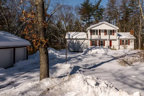 $639,000 | 4 Ffrost Drive, Durham, NH 03824
