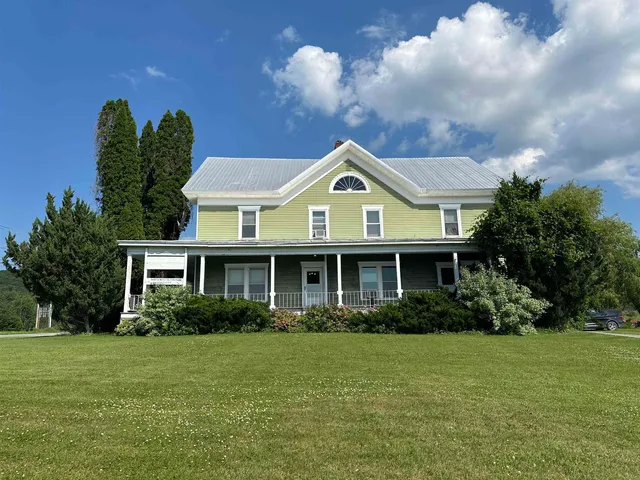 $495,000 | 6 Fairfield Hill Road, St. Albans Town, VT 05478