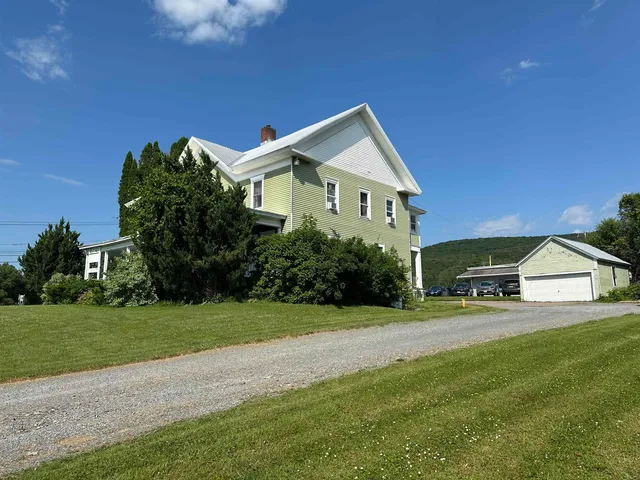 $495,000 | 6 Fairfield Hill Road, St. Albans Town, VT 05478