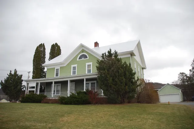 $495,000 | 6 Fairfield Hill Road, St. Albans Town, VT 05478