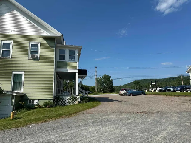 $495,000 | 6 Fairfield Hill Road, St. Albans Town, VT 05478