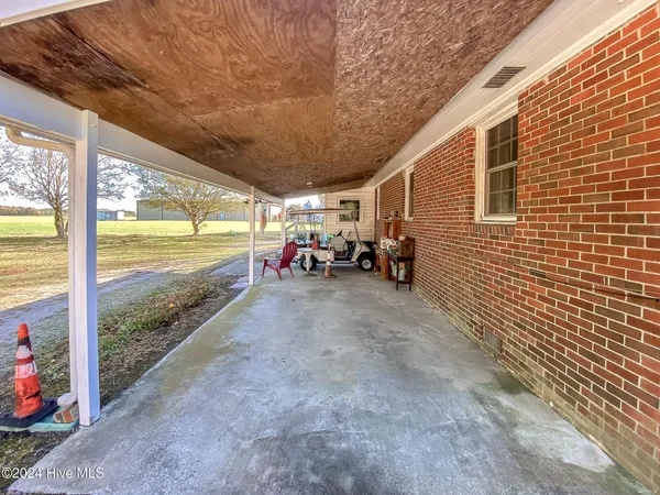 $385,000 | 4271 Caratoke Highway, Barco, NC 27917