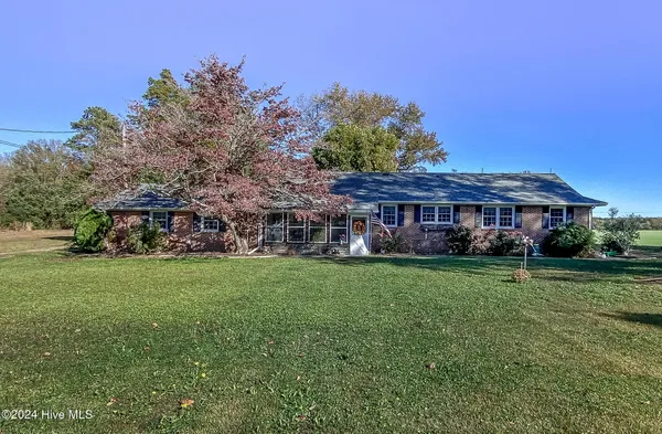 $385,000 | 4271 Caratoke Highway, Barco, NC 27917