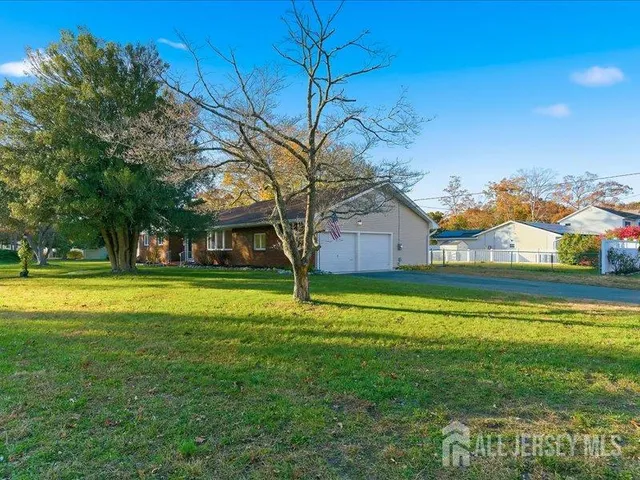 $647,000 | 551 Rosewood Drive, Unit 551R, Lanoka Harbor, NJ 08734