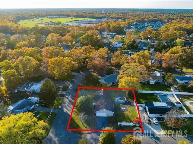 $647,000 | 551 Rosewood Drive, Unit 551R, Lanoka Harbor, NJ 08734