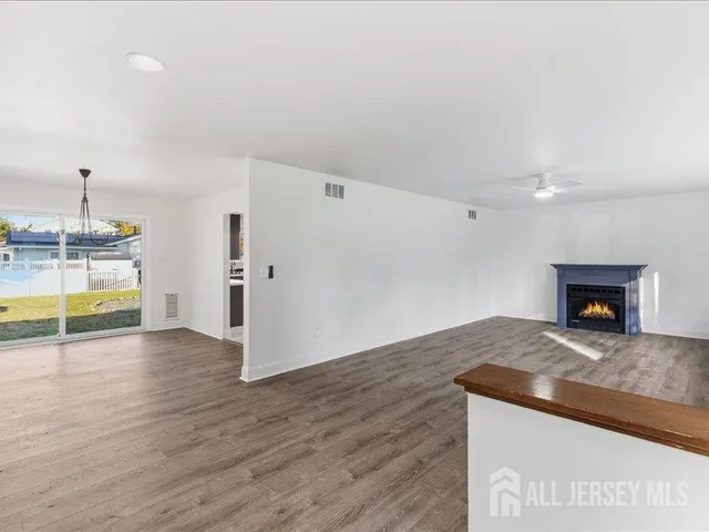 $647,000 | 551 Rosewood Drive, Unit 551R, Lanoka Harbor, NJ 08734