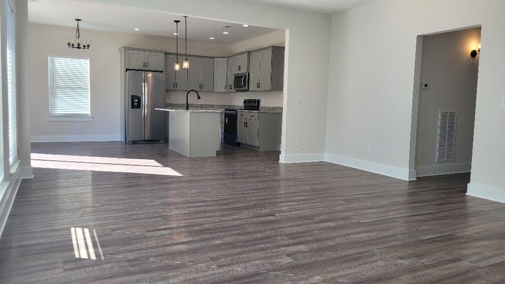 7466 Igou Gap Road Chattanooga, TN 37421 - Photo 8 of 27 Kitchen To Greatroom