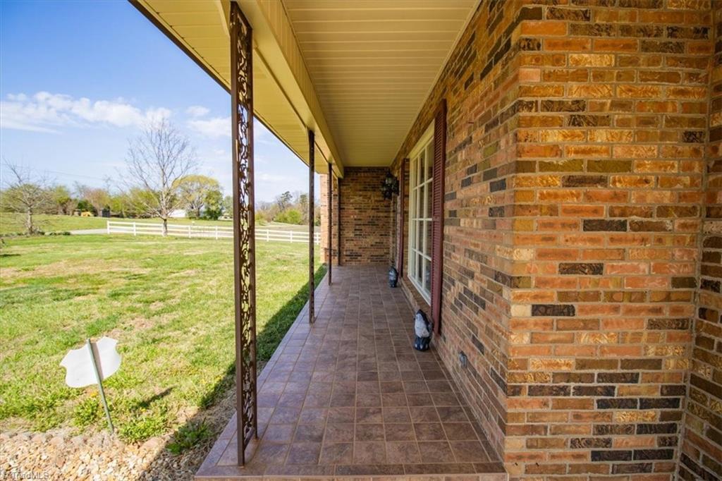 3556 White Plains Road Roaring River, NC 28669 - Photo 6 of 49