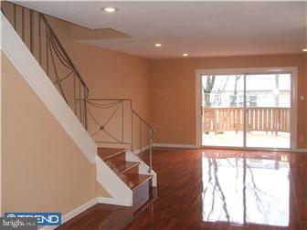 2726 Willits Road Philadelphia, PA 19152 - Photo 3 of 12 Gallery Image 3
