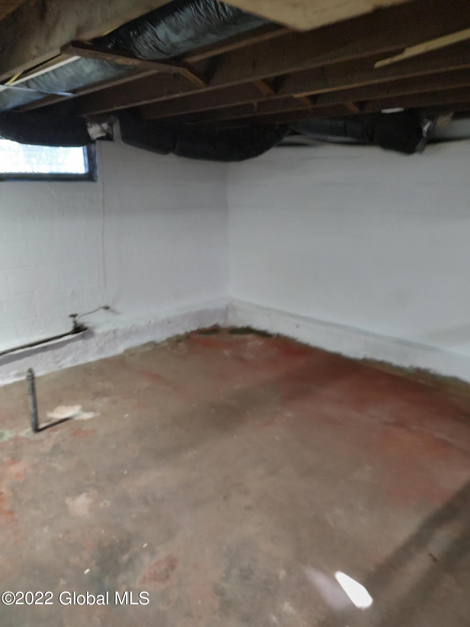 1042 Wavell Road Schenectady, NY 12303 - Photo 14 of 19 Basement 2