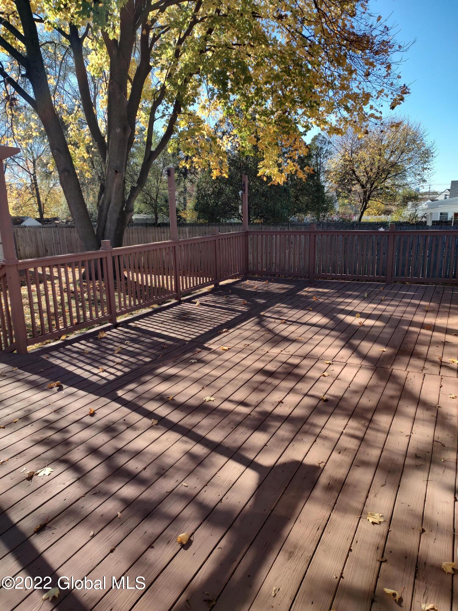 1042 Wavell Road Schenectady, NY 12303 - Photo 18 of 19 Deck 3