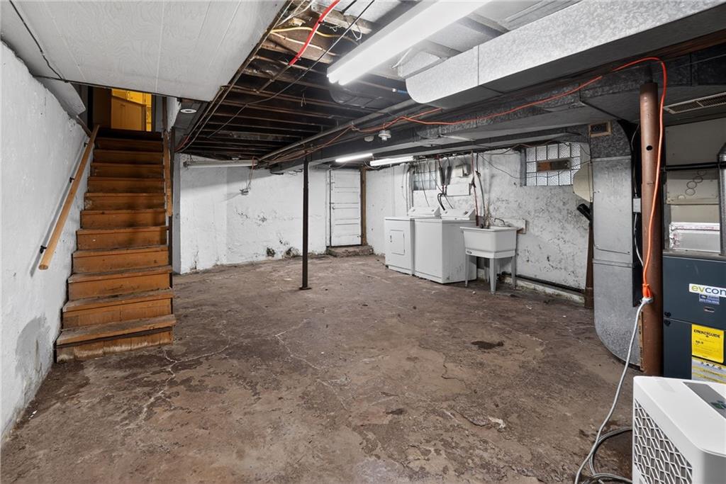 1212 Woodward Avenue McKees Rocks, PA 15136 - Photo 27 of 34