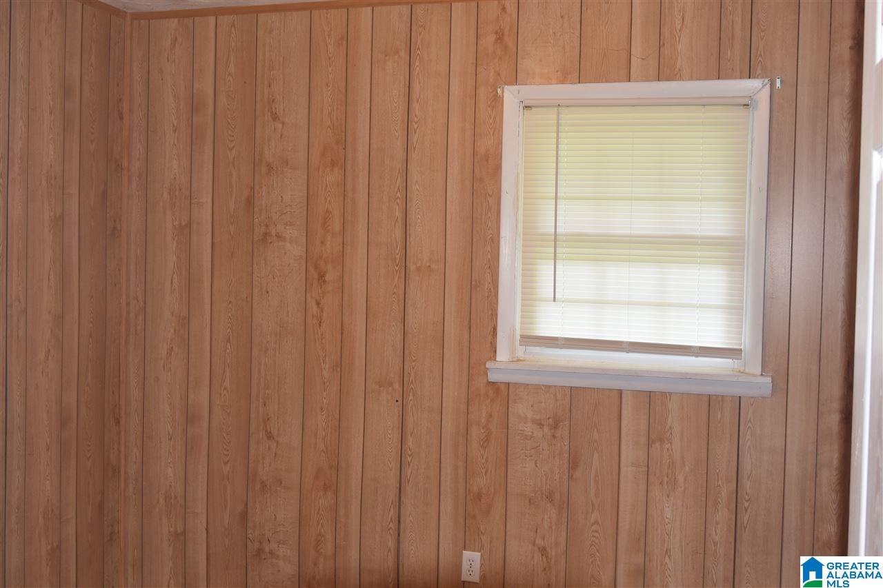 245 Tolbert Street Anniston, AL 36201 - Photo 23 of 35