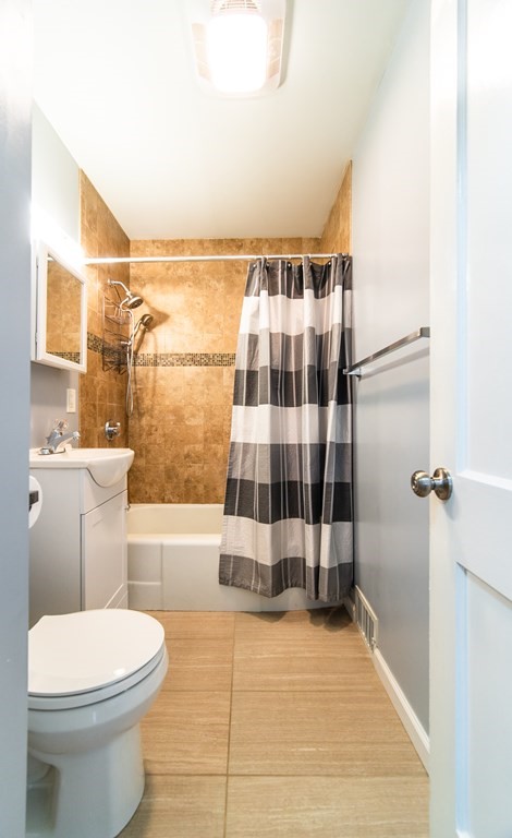 24 White Oak Road Springfield, MA 01128 - Photo 17 of 32