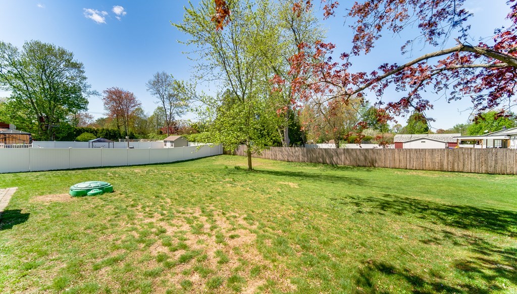 24 White Oak Road Springfield, MA 01128 - Photo 29 of 32