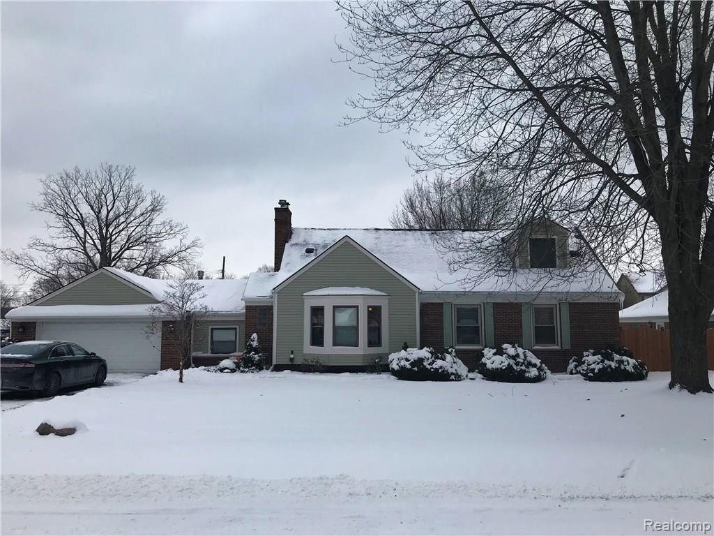 27791 Johnson Road Grosse Ile, MI 48138 - Photo 1 of 39 IMG_6870.jpg