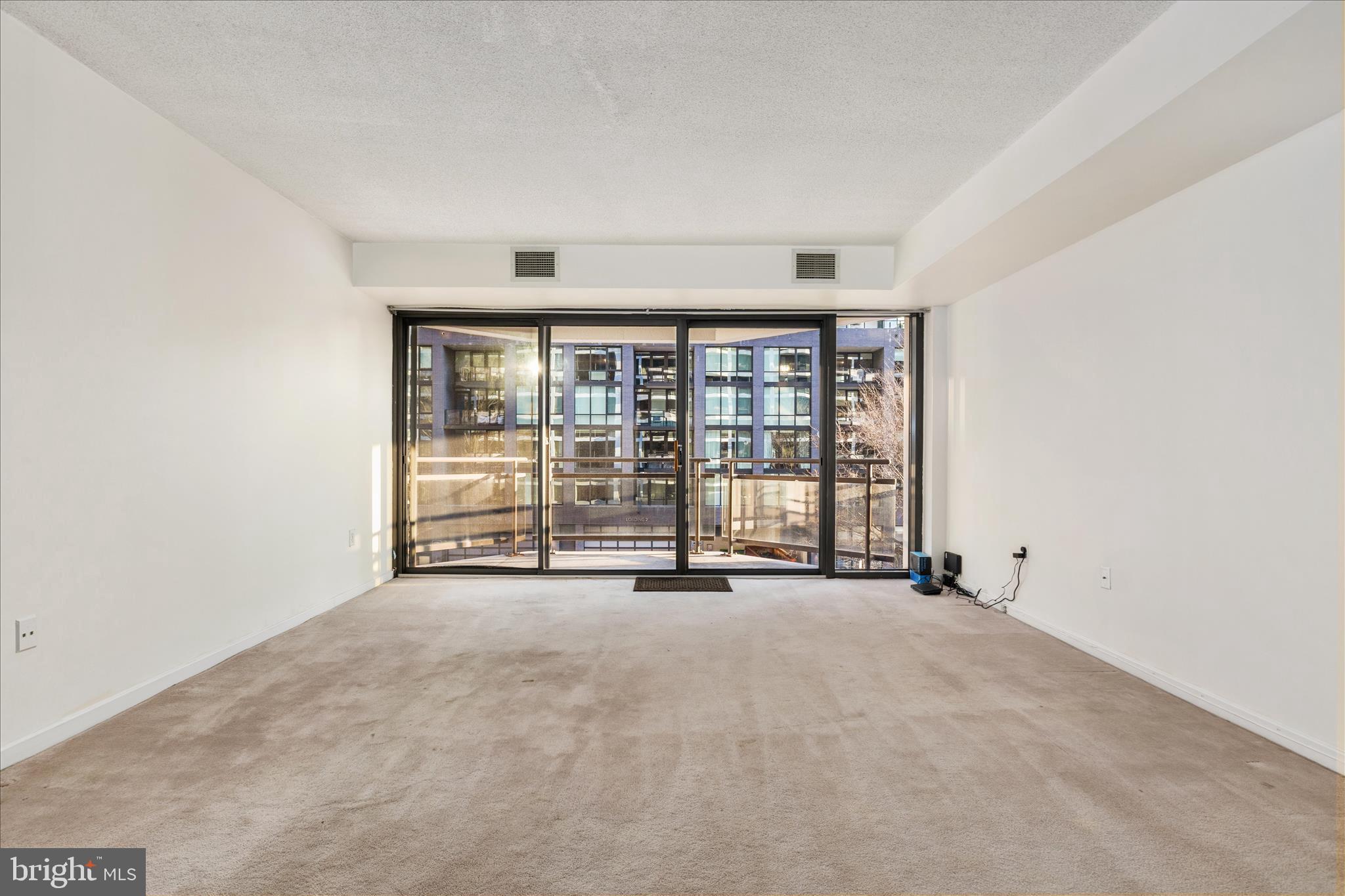 1530 Key Boulevard, Unit 401 Arlington, VA 22209 - Photo 12 of 32