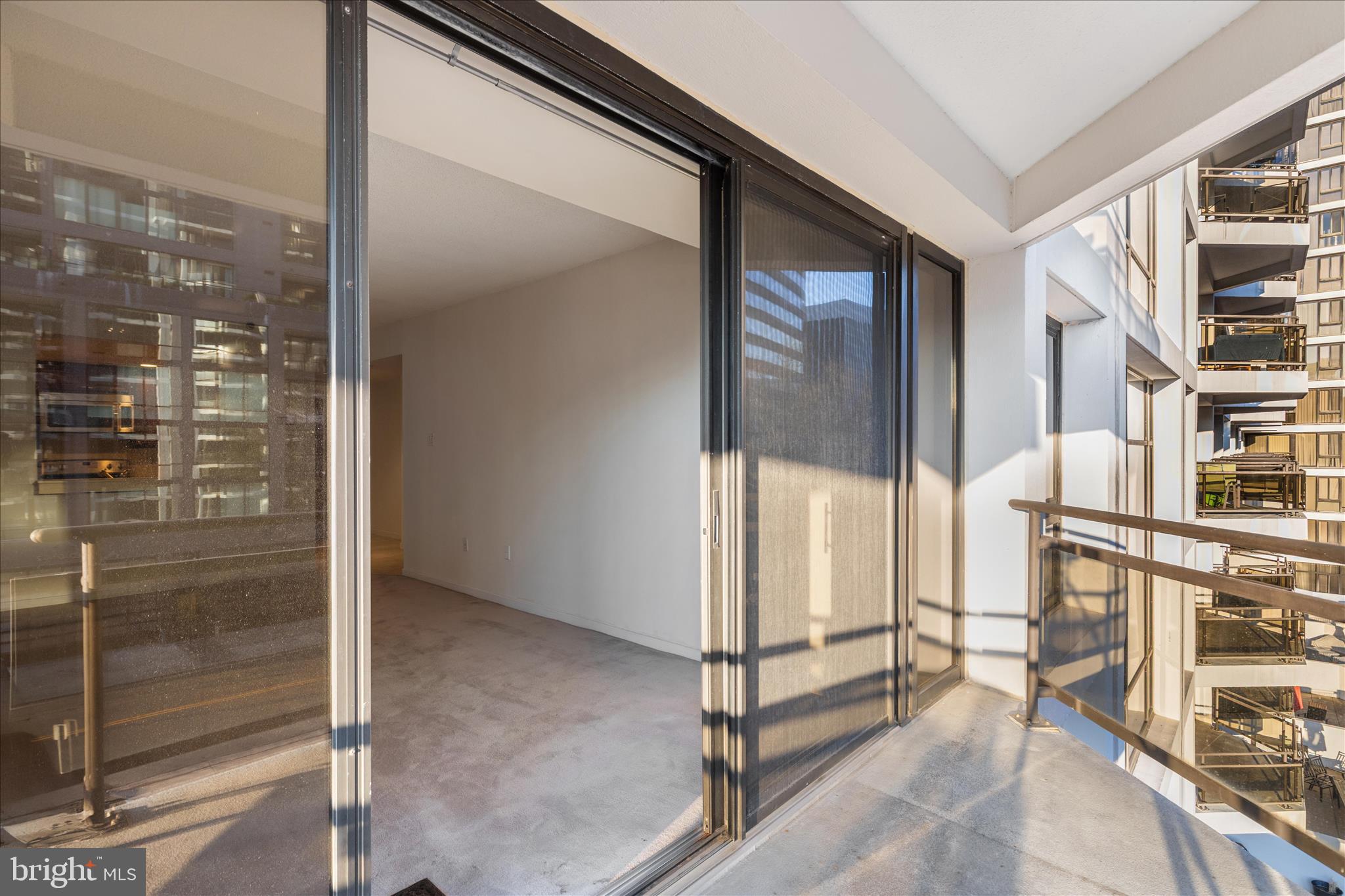 1530 Key Boulevard, Unit 401 Arlington, VA 22209 - Photo 15 of 32