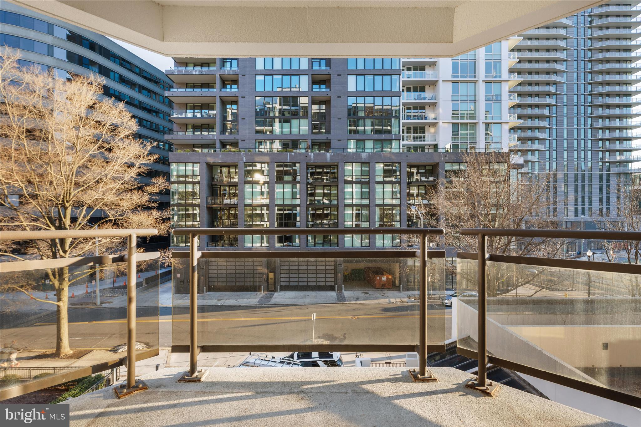 1530 Key Boulevard, Unit 401 Arlington, VA 22209 - Photo 16 of 32 Balcony