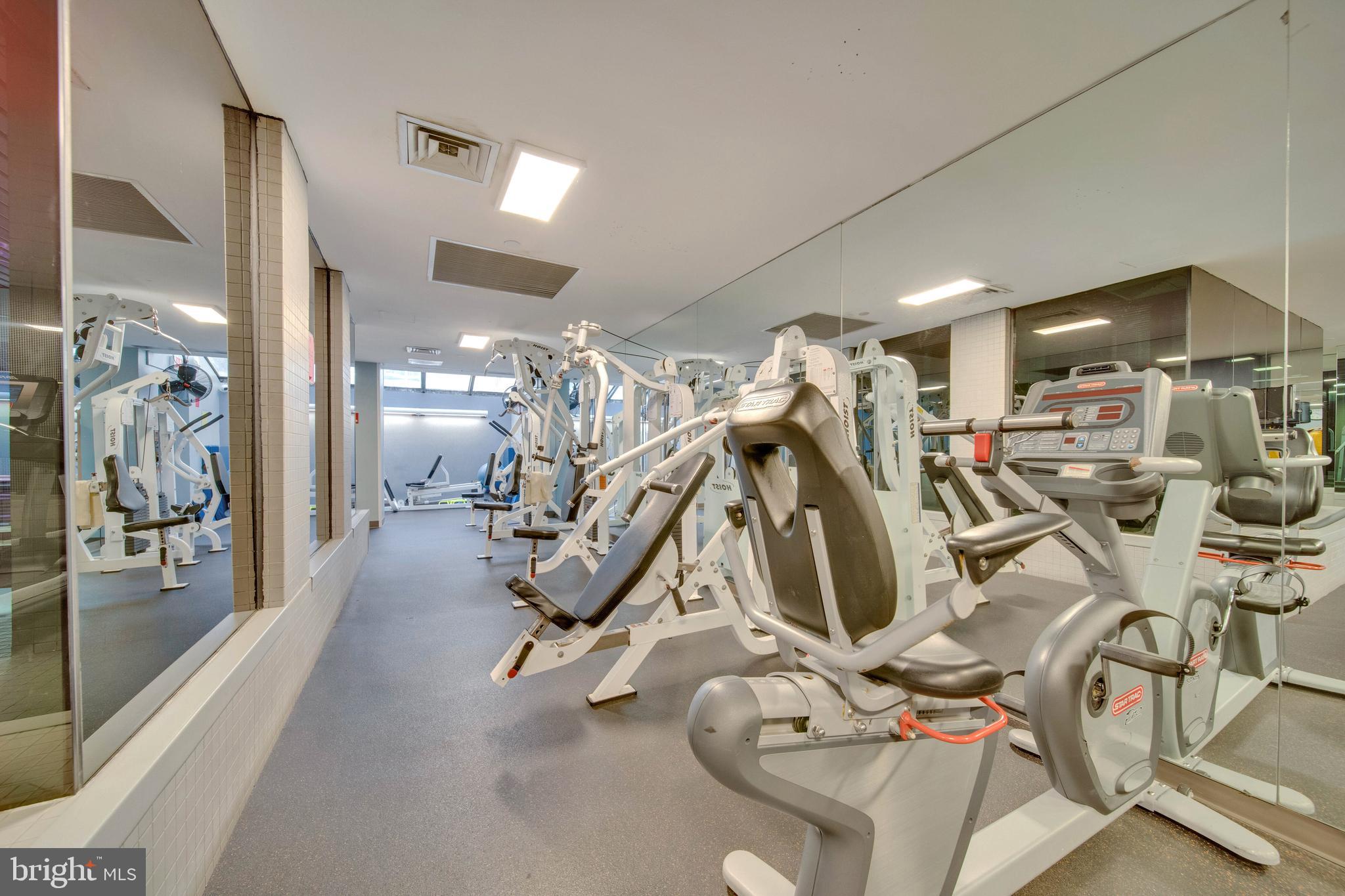 1530 Key Boulevard, Unit 401 Arlington, VA 22209 - Photo 21 of 32 On site gym
