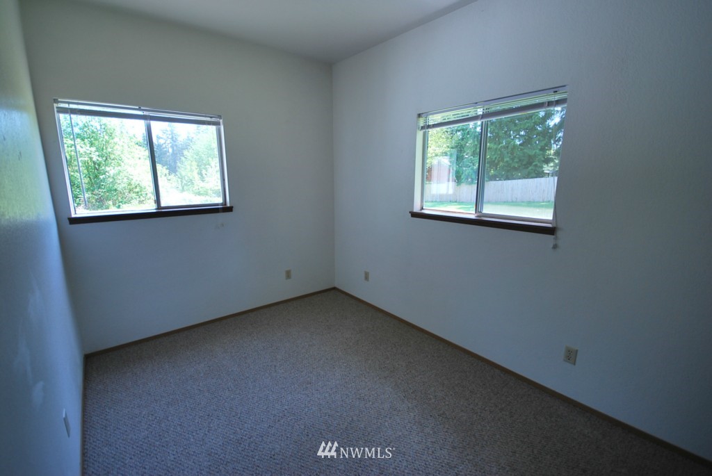 4755 Banner Road Southeast Port Orchard, WA 98366 - Photo 13 of 13 Gallery Image 13