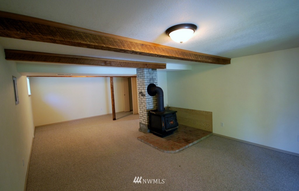 4755 Banner Road Southeast Port Orchard, WA 98366 - Photo 9 of 13 Gallery Image 9