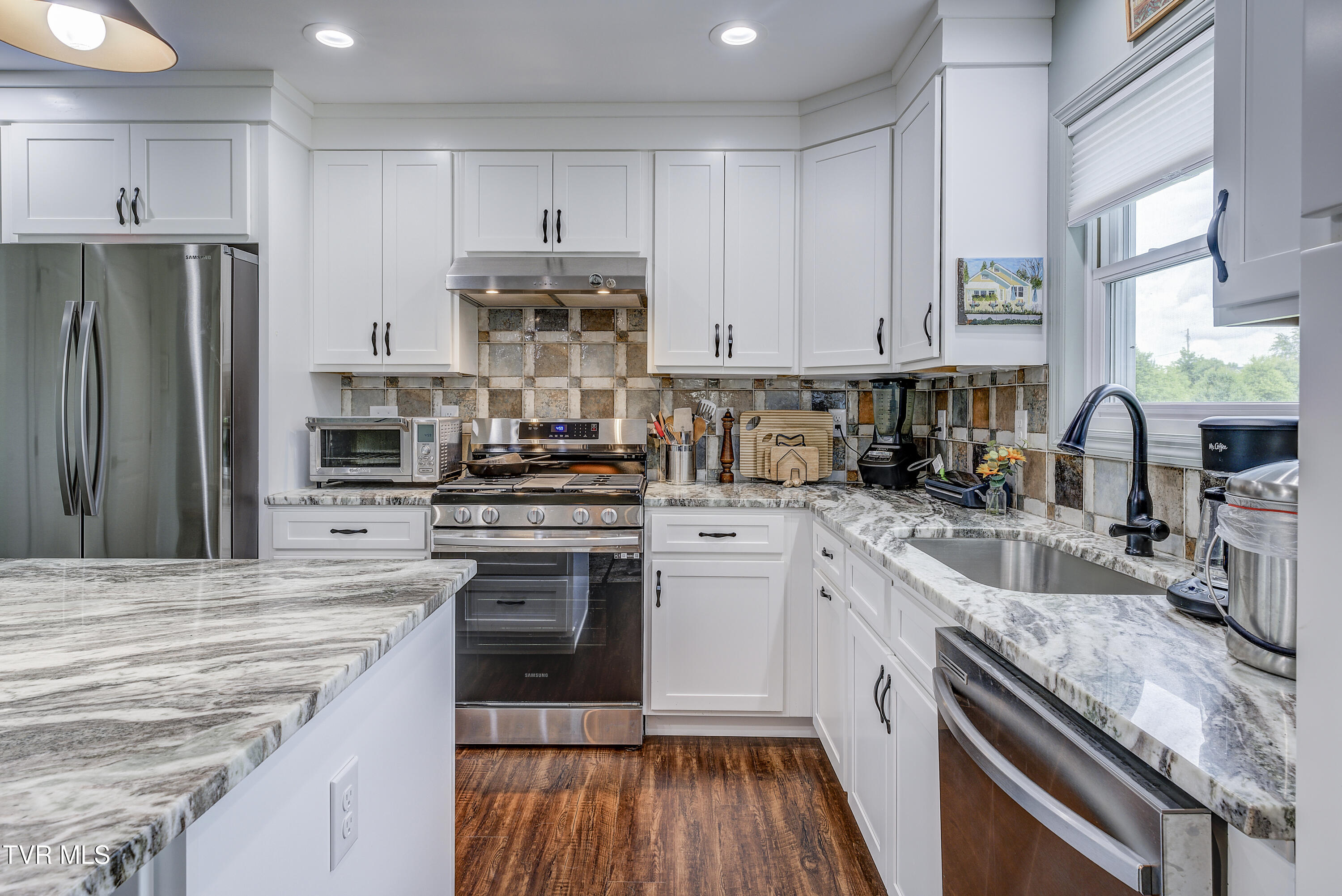 253 Stockton Road Chuckey, TN 37641 - Photo 13 of 64 Stockton-Interior-9