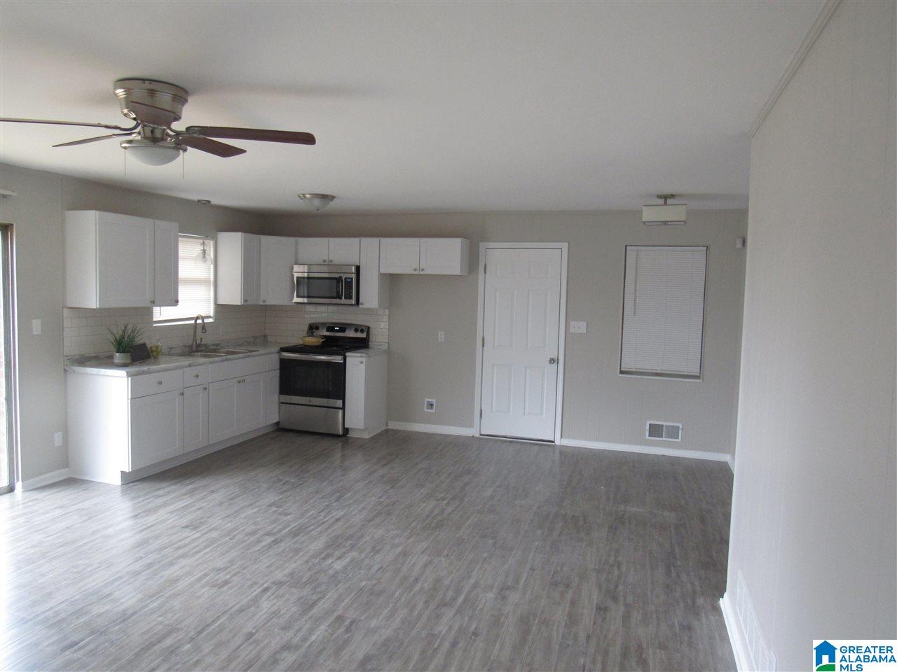 716 Roberson Road Fairfield, AL 35064 - Photo 7 of 16