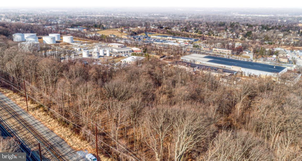 9 South Malin Road Malvern, PA 19355 - Photo 4 of 8 an aerial view of multiple house
