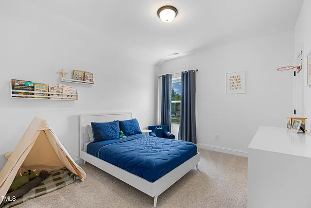 $819,000 | 8128 Baronleigh Lane, Wake Forest, NC 27587