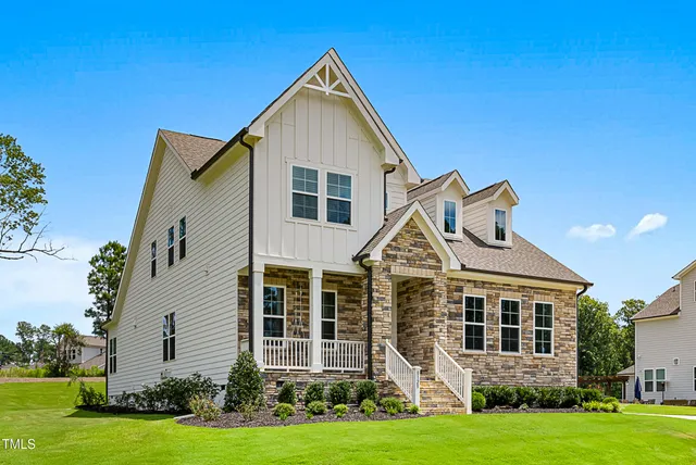 $819,000 | 8128 Baronleigh Lane, Wake Forest, NC 27587