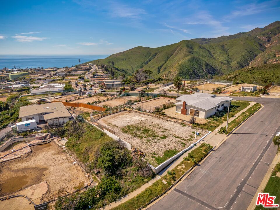 3515 Surfwood Road Malibu, CA 90265 - Photo 6 of 10