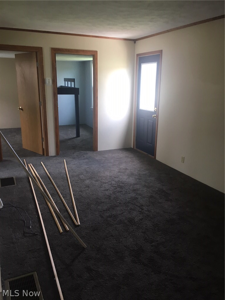 2839 Riverside Park Road Southeast Uhrichsville, OH 44683 - Photo 7 of 11 Gallery Image 7
