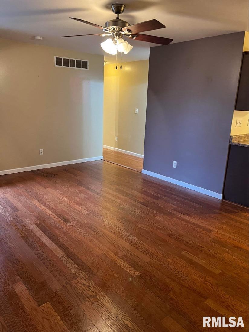 306 Hamilton Road Marquette Heights, IL 61554 - Photo 10 of 13 Gallery Image 10