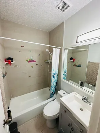 $2,750 | 846 Northwest 81st Terrace, Unit 6, Plantation, FL 33324