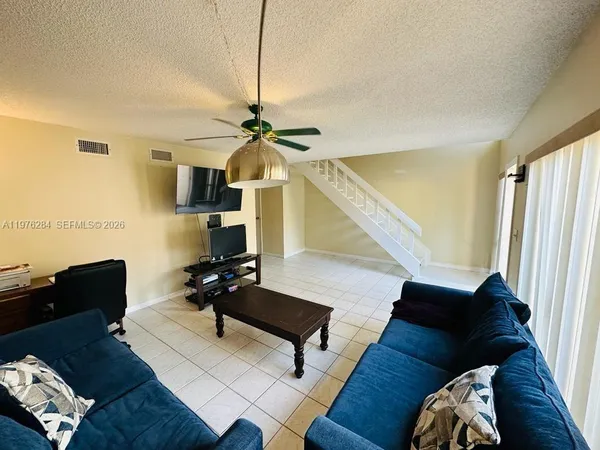 $2,750 | 846 Northwest 81st Terrace, Unit 6, Plantation, FL 33324