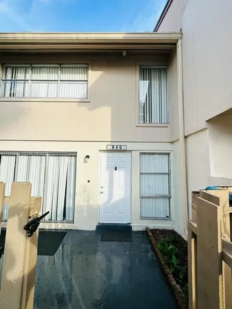 $2,750 | 846 Northwest 81st Terrace, Unit 6, Plantation, FL 33324
