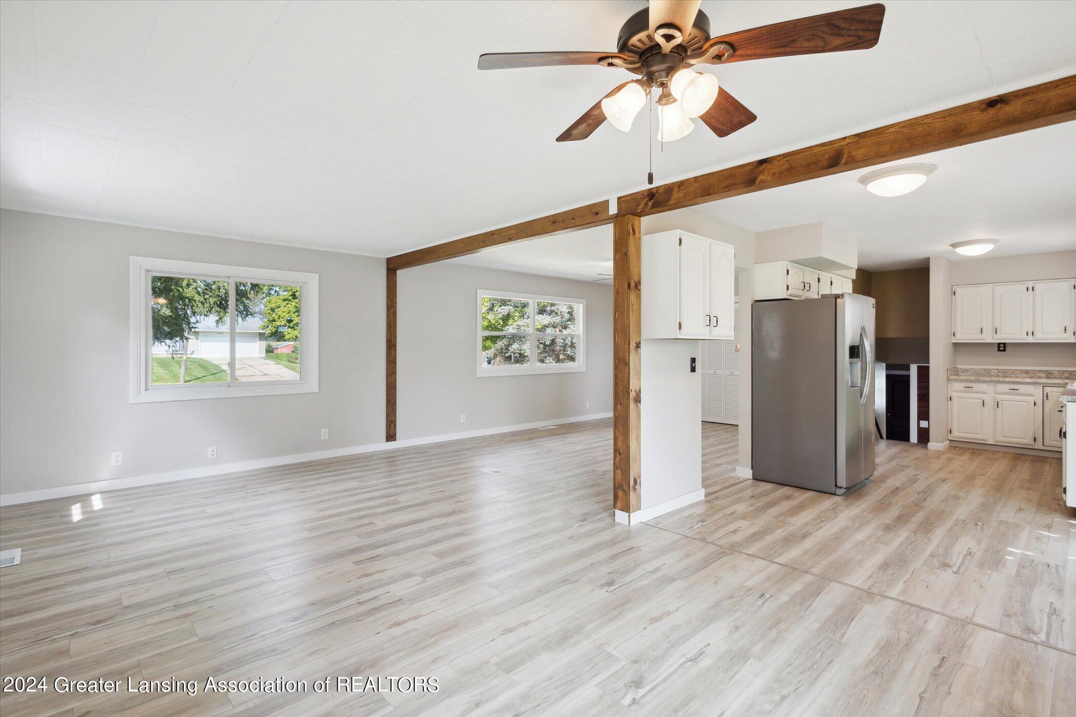 1399 West Kalamo Highway, Unit R2 Charlotte, MI 48813 - Photo 9 of 36 09-1399-W-Kalamo-Hwy-Charlotte-MI-48813-