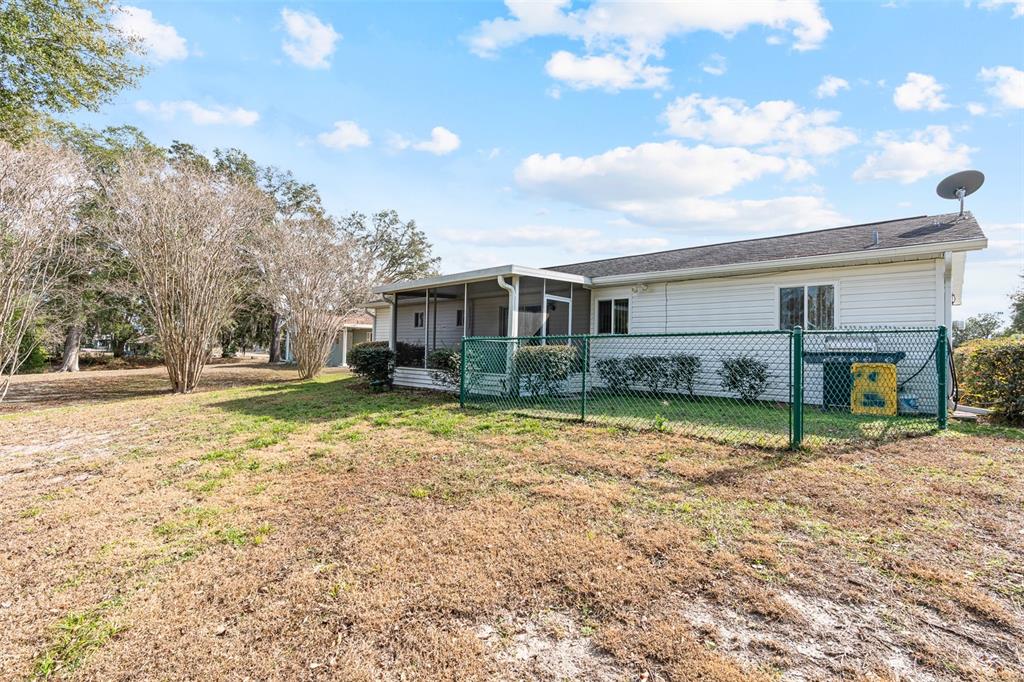 8571 Southwest 105th Place Ocala, FL 34481 - Photo 11 of 16