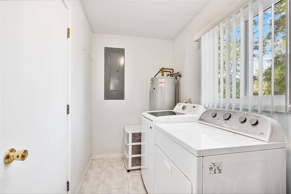 8571 Southwest 105th Place Ocala, FL 34481 - Photo 7 of 16