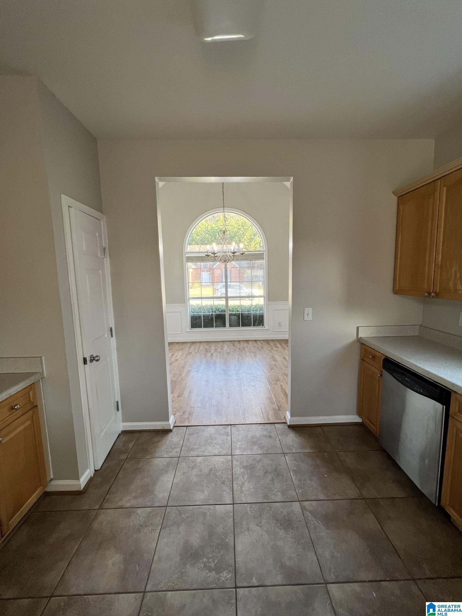 2285 Forest Lakes Lane Sterrett, AL 35147 - Photo 9 of 28