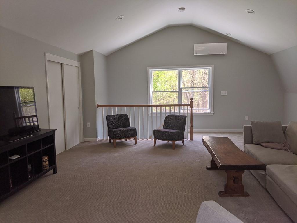 9 Groton Road Westford, MA 01886 - Photo 13 of 38