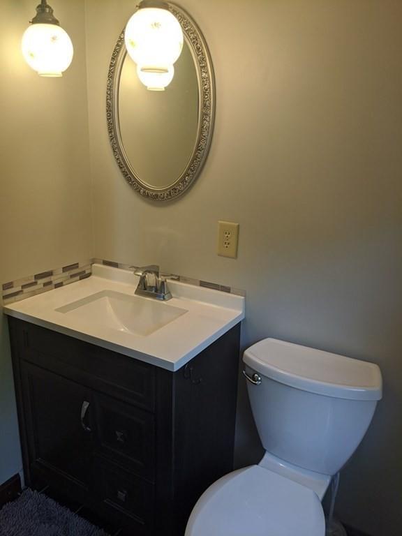 9 Groton Road Westford, MA 01886 - Photo 18 of 38
