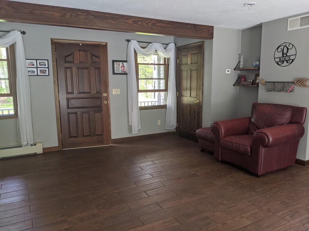 9 Groton Road Westford, MA 01886 - Photo 4 of 38