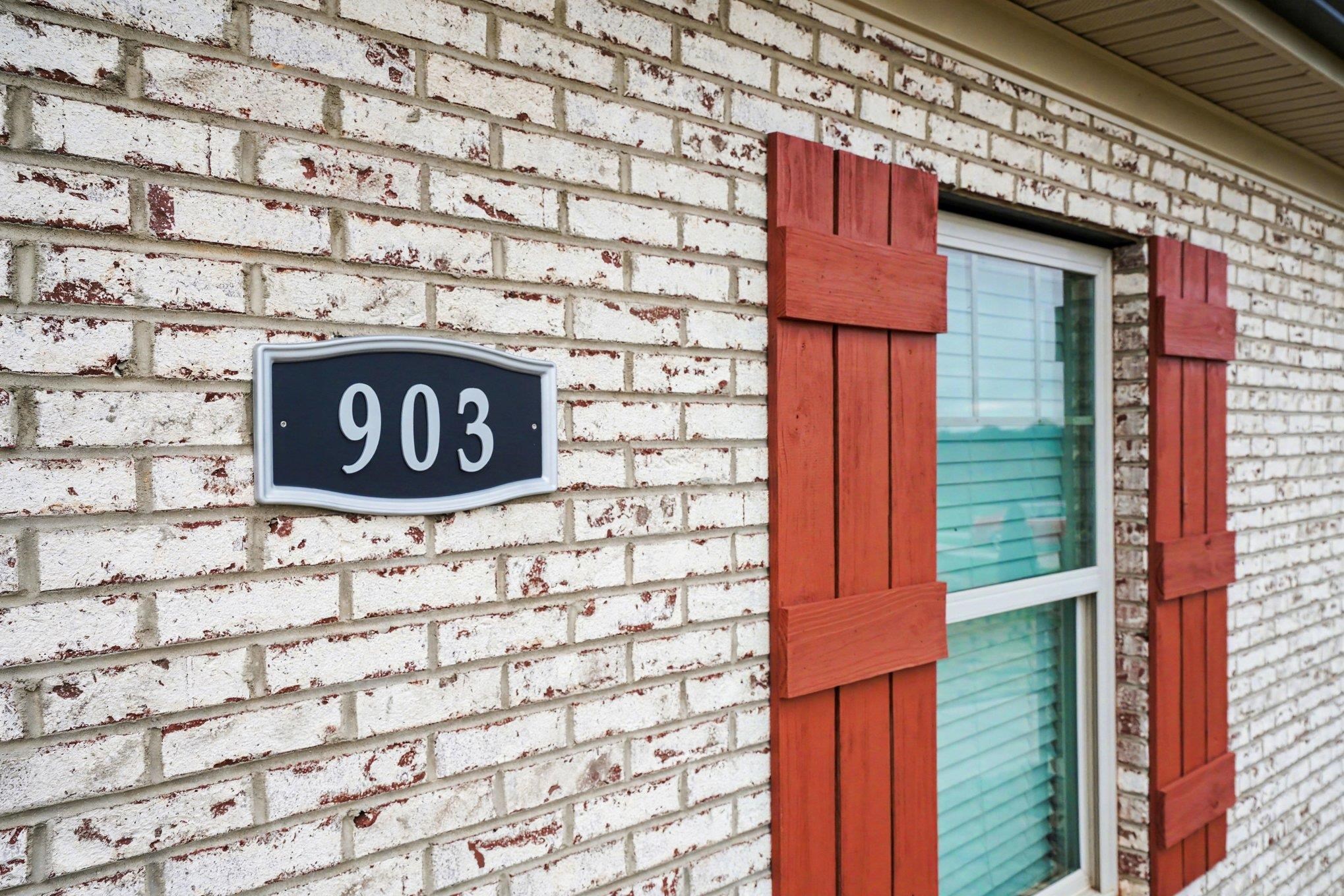 903 Love Springs Road Cowpens, SC 29330 - Photo 7 of 32