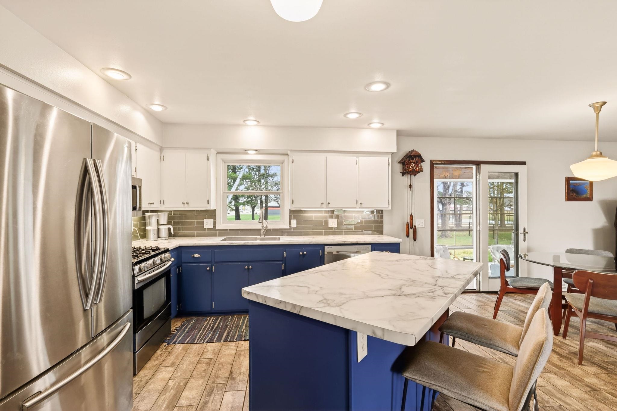 460 Nygaard Street Oregon, WI 53575 - Photo 14 of 60