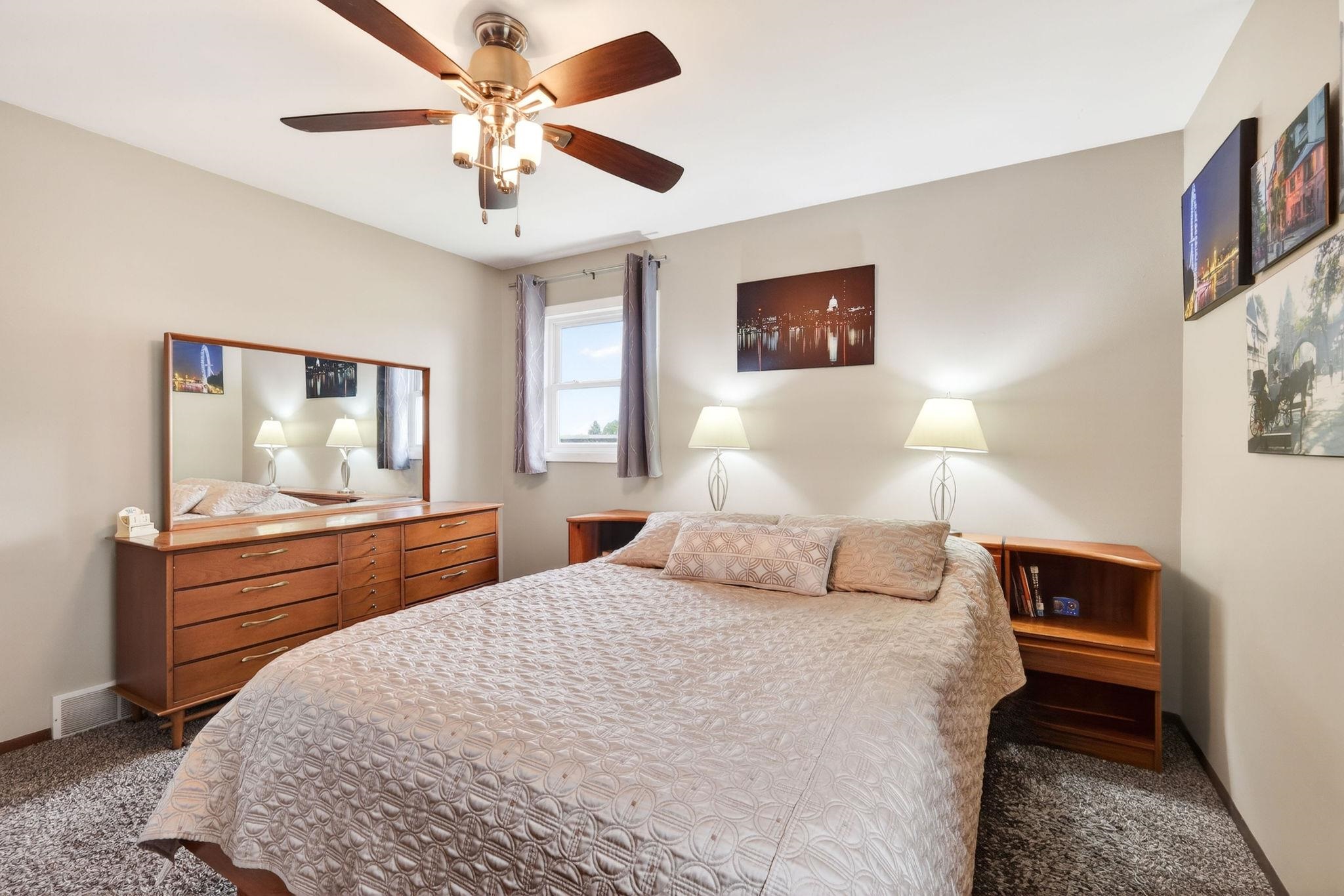 460 Nygaard Street Oregon, WI 53575 - Photo 17 of 60